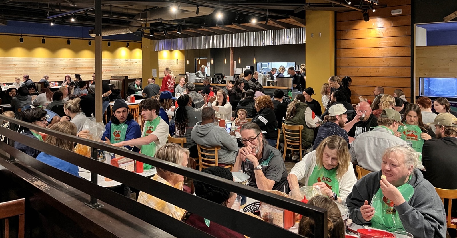 A full Angry Crab Shack dining room